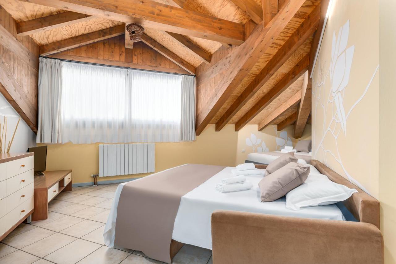 Villa Anna By Casa Da Suite Baveno Extérieur photo