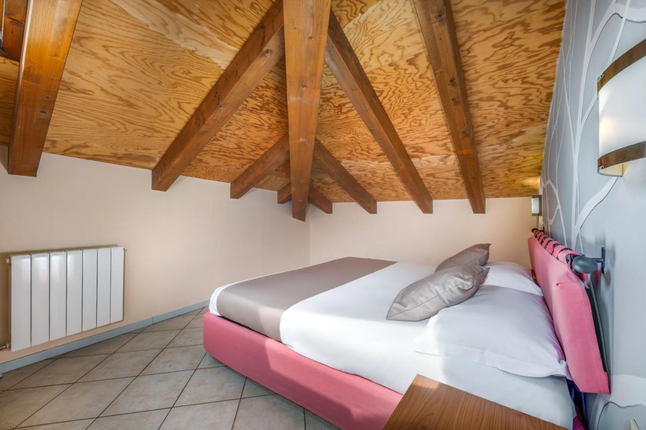 Villa Anna By Casa Da Suite Baveno Extérieur photo